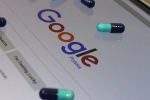 利用谷歌搜索引擎预测精神活性药物的流行程度和危害